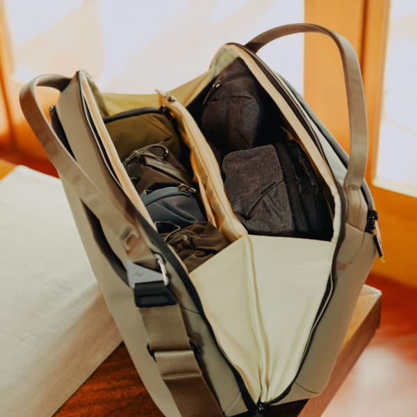 Peak Design Travel Weekender 25 Liter - Stone