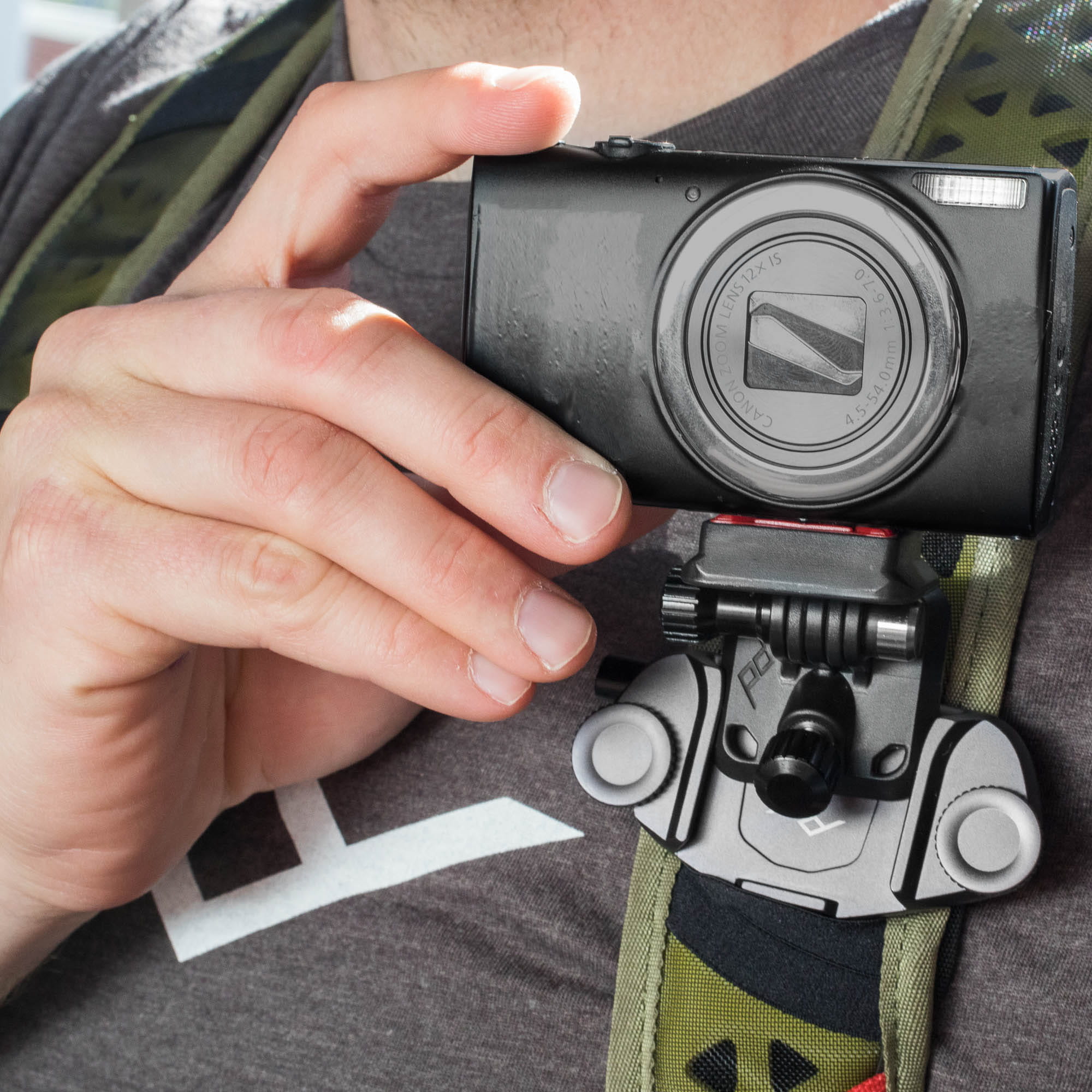 Kamerahalterung für Rucksack von Peak Design: Capture Camera Clip